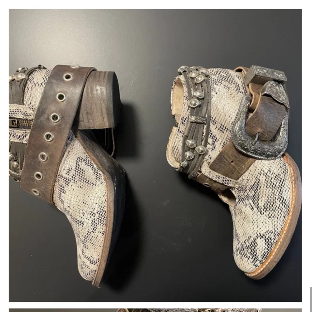 Freebird saloon bootie - Picture 4 of 7